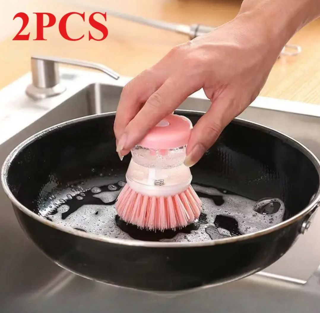 فرشاة تنظيف متعددة الاستعمالات مع موزع صابون Brosse de nettoyage multi-usages avec distributeur de savon Multi-Purpose Cleaning Brush with Soap Dispenser