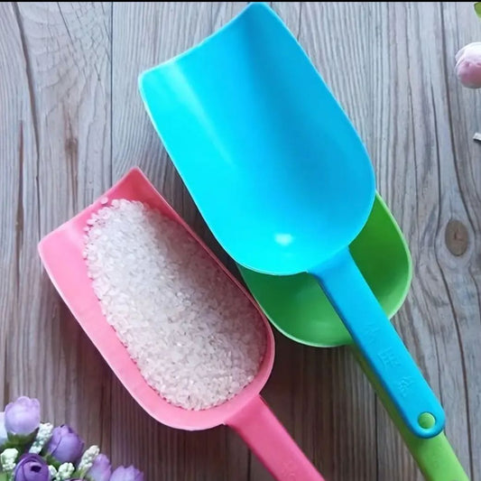 مغرفة للحبوب والدقيق/ Pelle  pour céréales et farine / Scoop for Grains & Flour